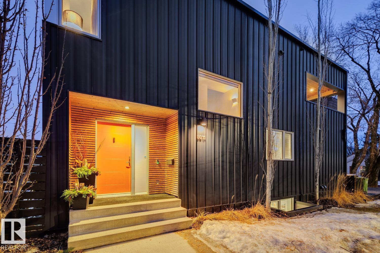 10958 80 AV NW, Edmonton