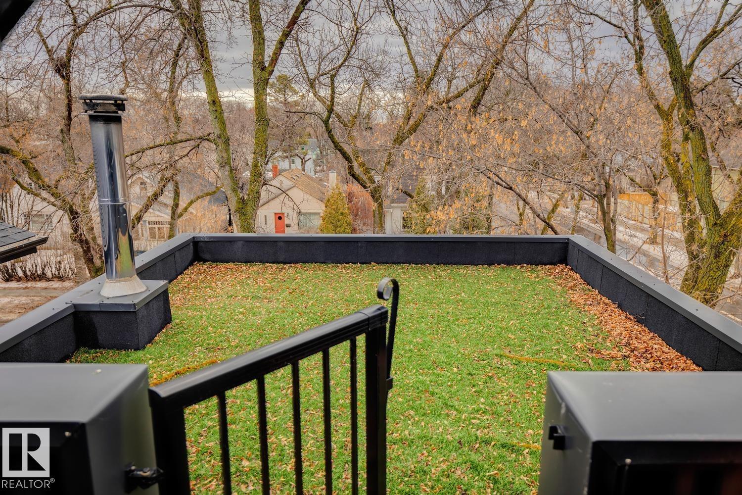 10958 80 AV NW, Edmonton