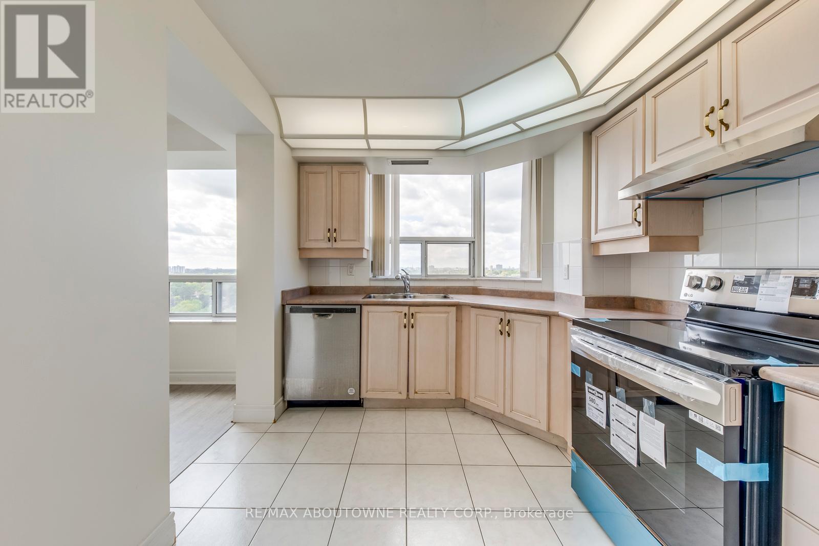 #1805 5418 YONGE STREET - 21