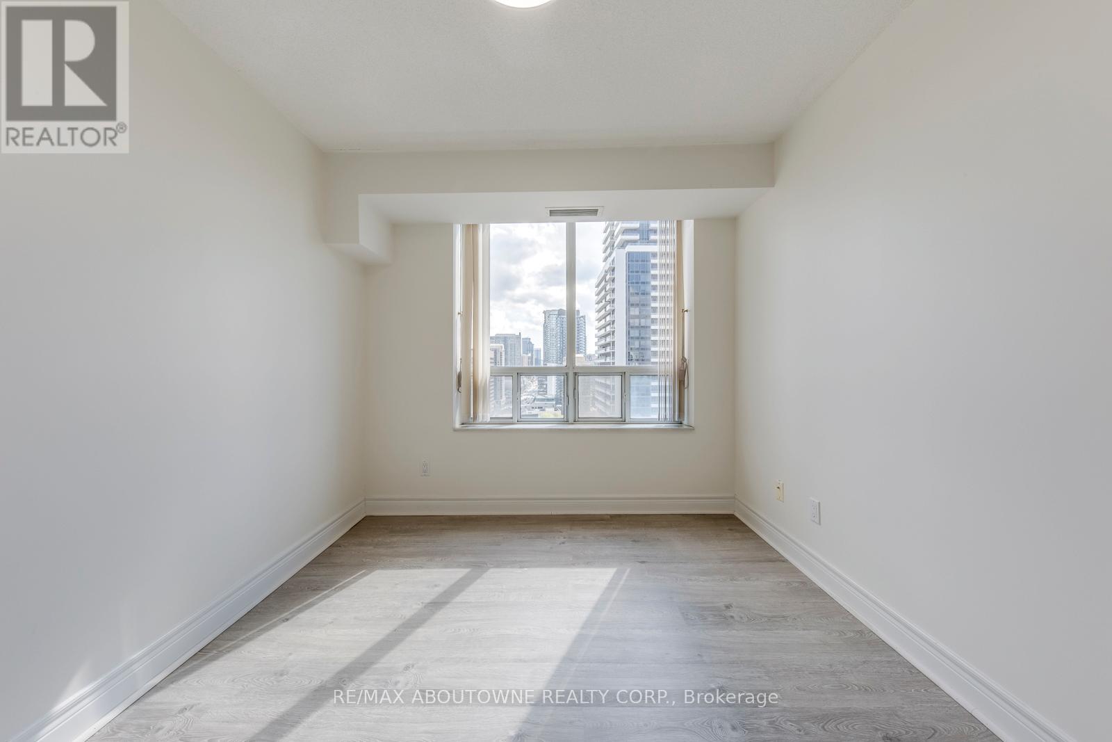 #1805 5418 YONGE STREET - 32