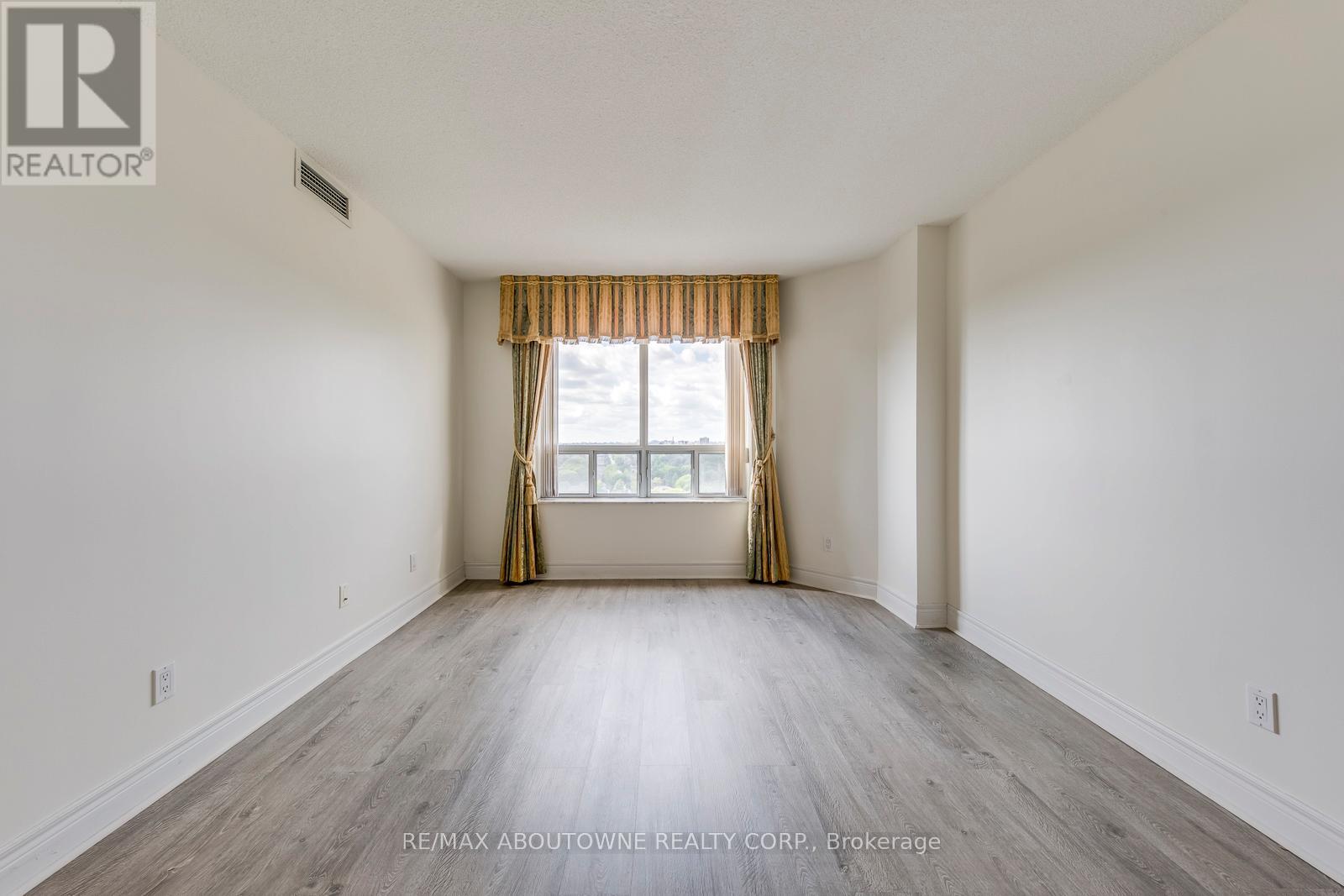 #1805 5418 YONGE STREET - 9