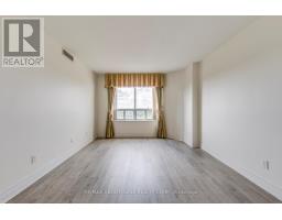 1805 - 5418 Yonge Street, Toronto, ON M2N6X4 Photo 9