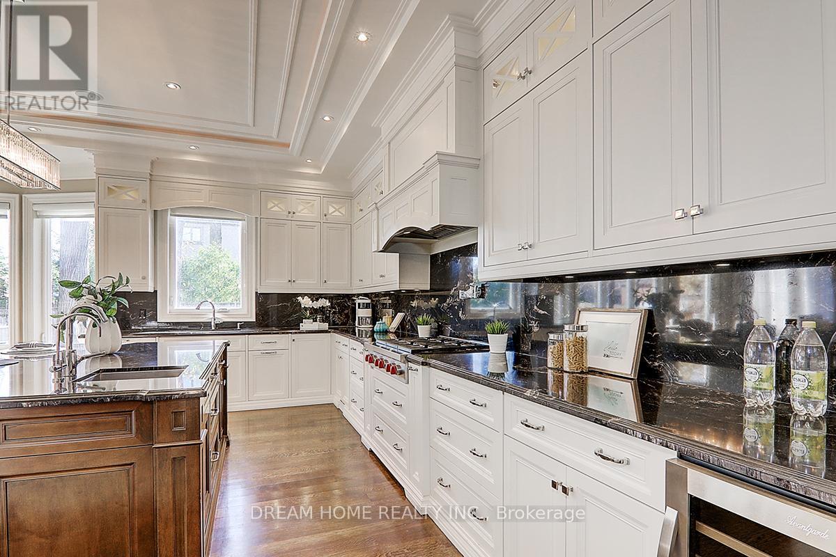 225 DUNFOREST AVENUE - 14