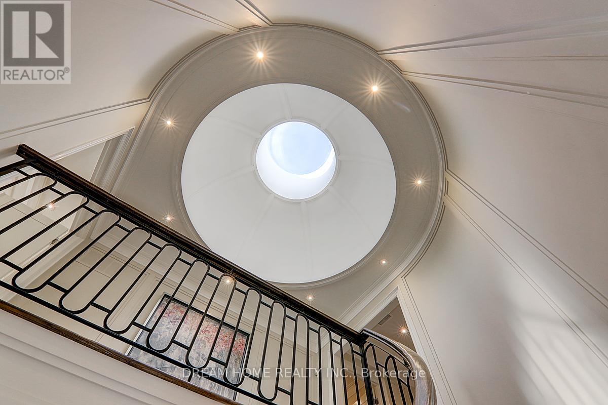 225 DUNFOREST AVENUE - 18