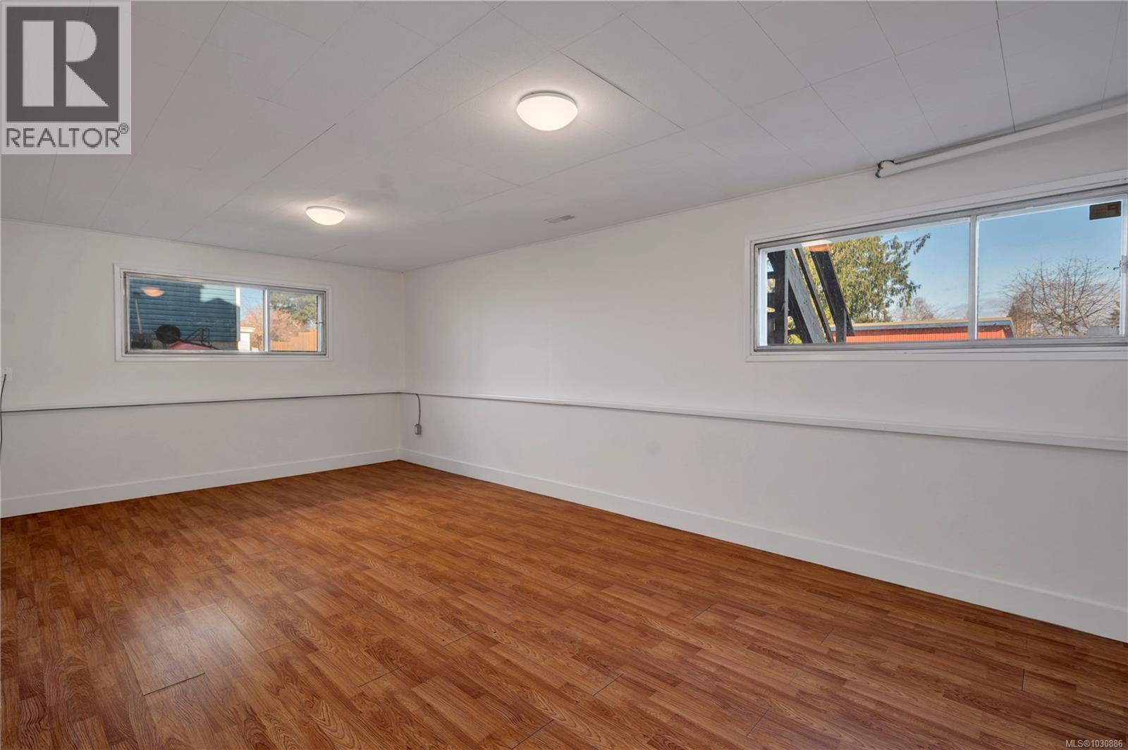 480 4th Ave - 34