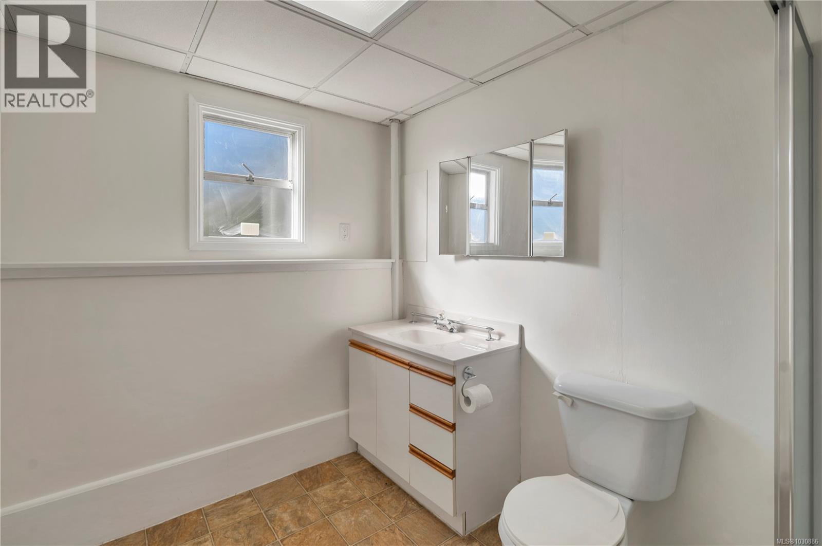 480 4th Ave - 37