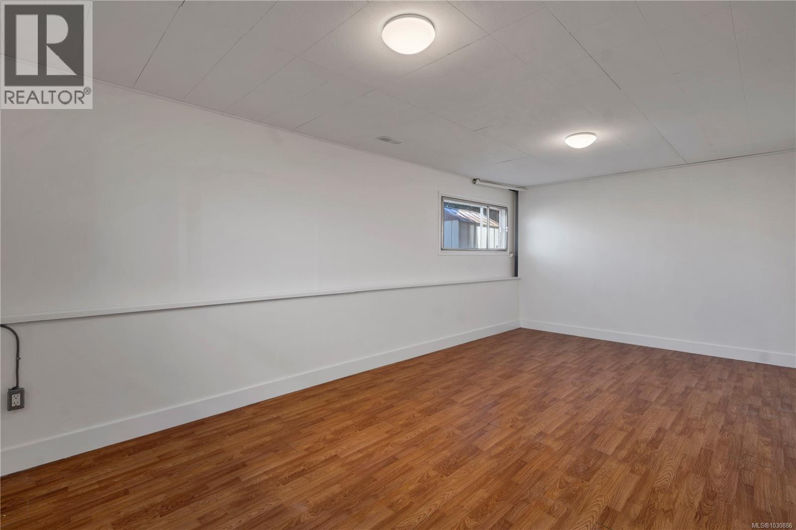 480 4th Ave - 35