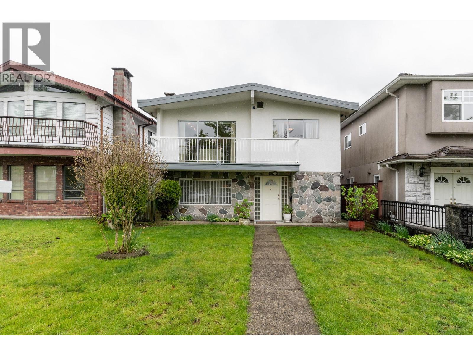 2740 2ND Avenue - main photo