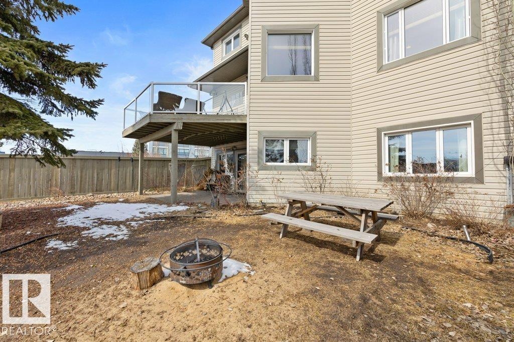 3335 32 AV NW, Edmonton