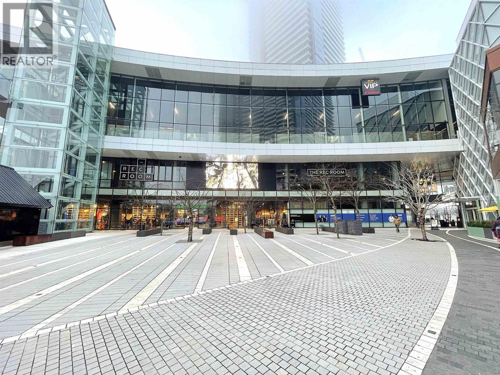 F14 4567 LOUGHEED HIGHWAY, Burnaby