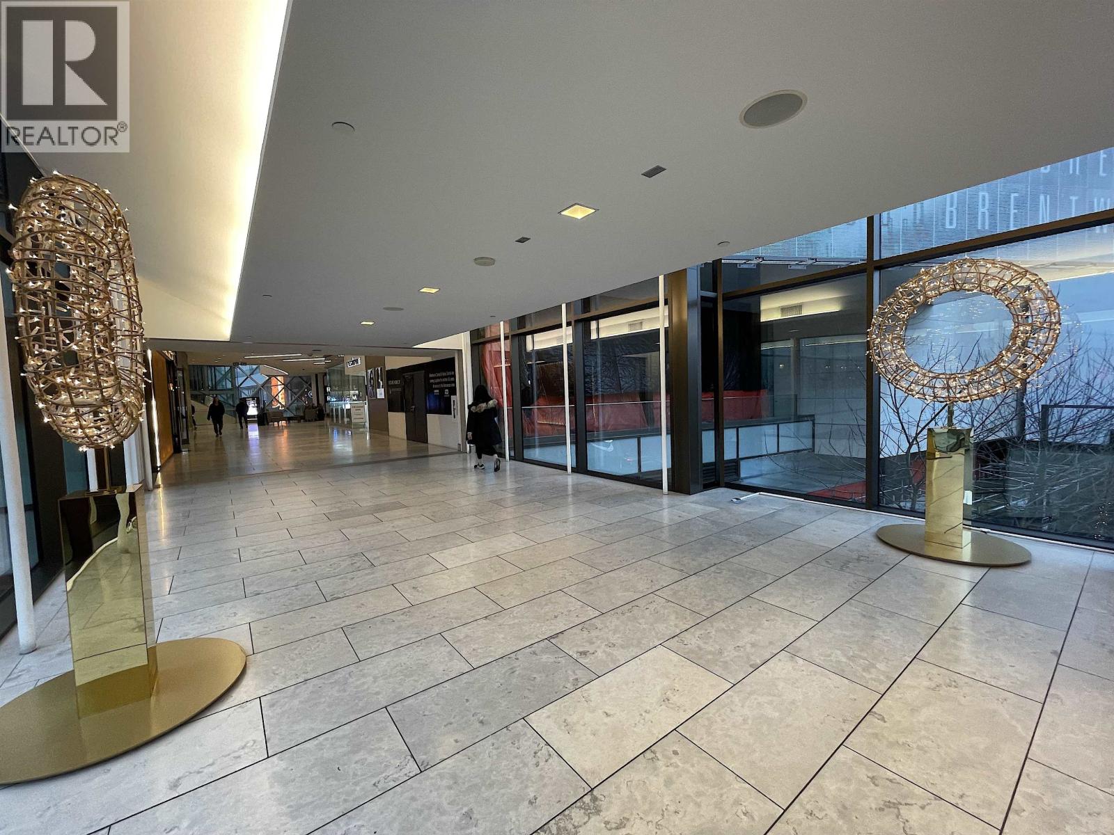 F14 4567 LOUGHEED HIGHWAY, Burnaby