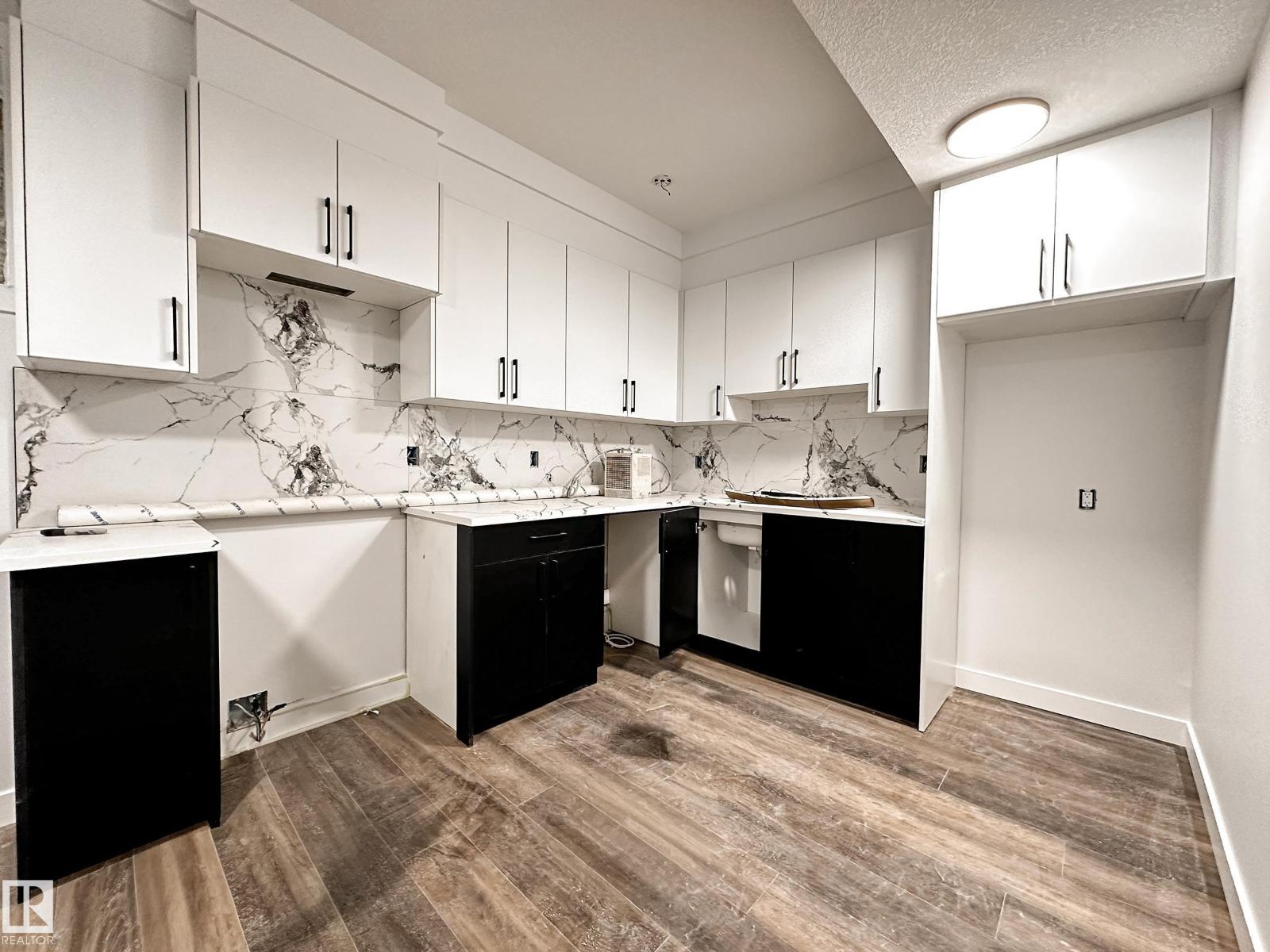 11230 125 ST NW, Edmonton