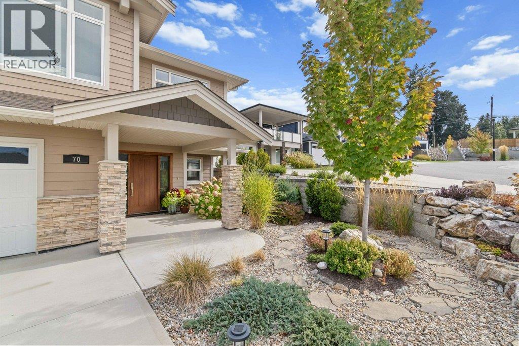  70 24 Street Northeast, Salmon Arm