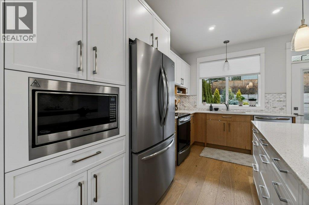  70 24 Street Northeast, Salmon Arm