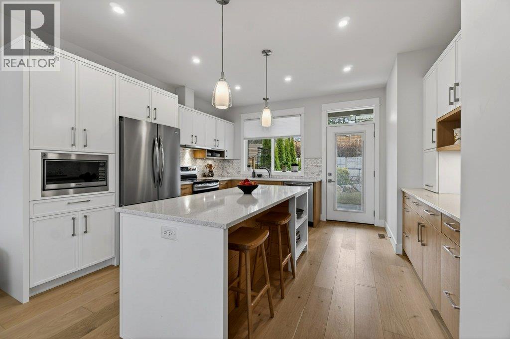  70 24 Street Northeast, Salmon Arm