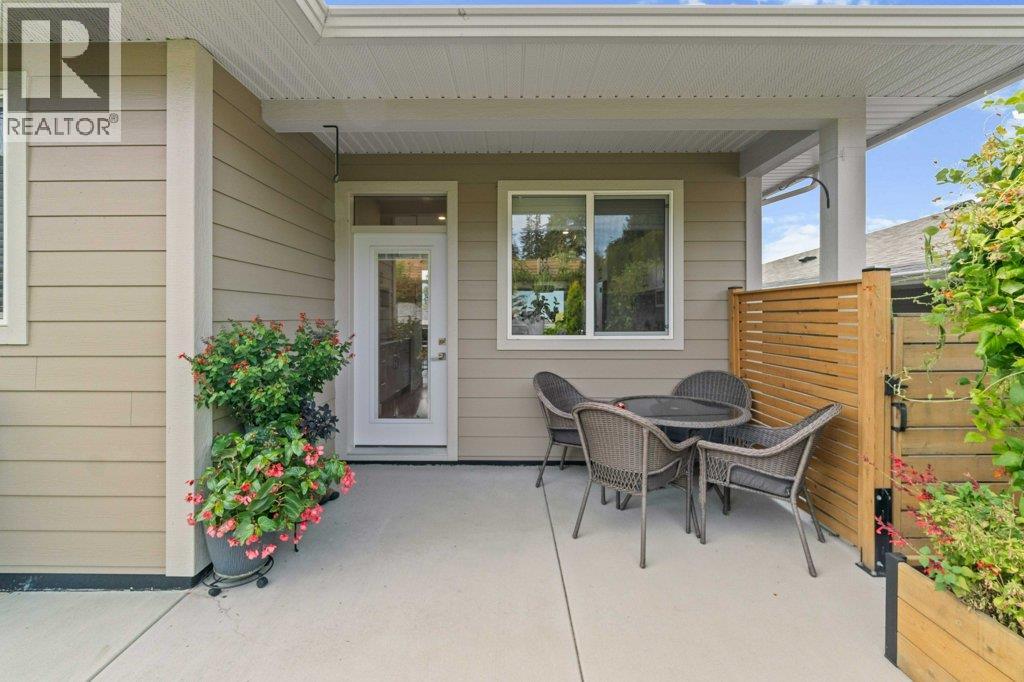  70 24 Street Northeast, Salmon Arm