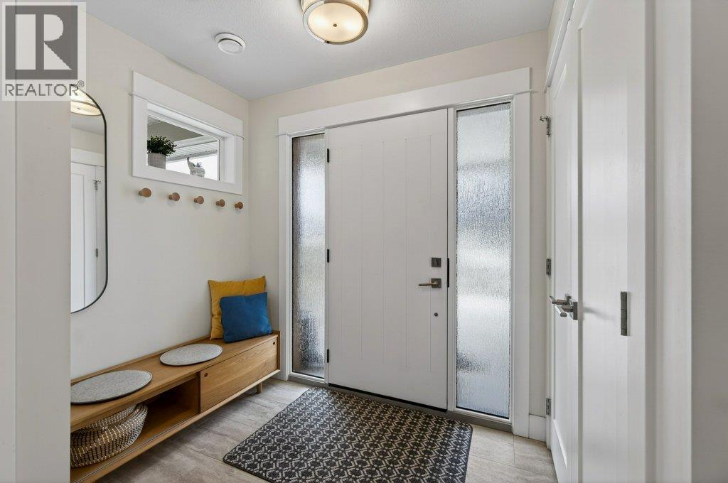  70 24 Street Northeast, Salmon Arm