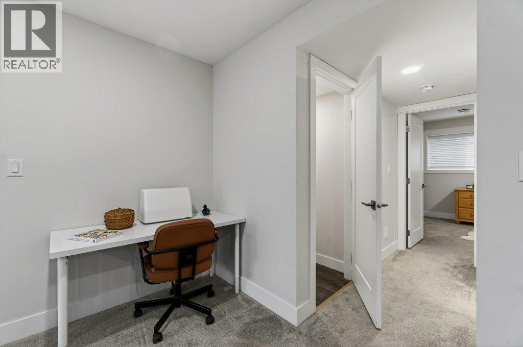  70 24 Street Northeast, Salmon Arm