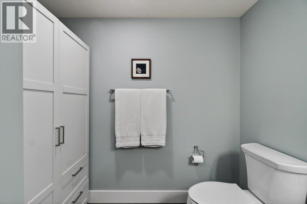  70 24 Street Northeast, Salmon Arm