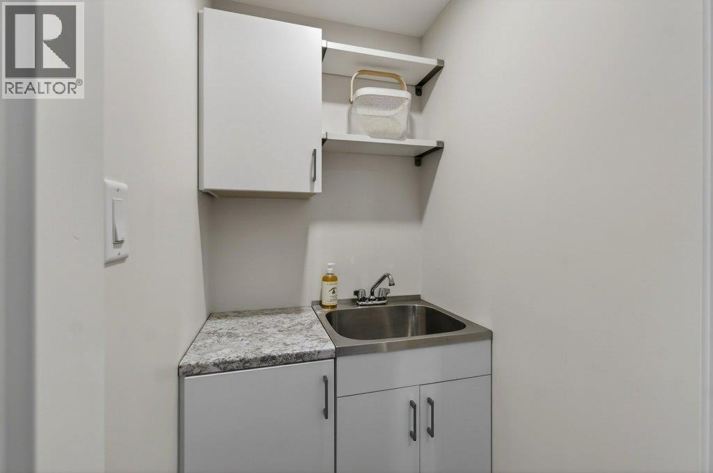  70 24 Street Northeast, Salmon Arm