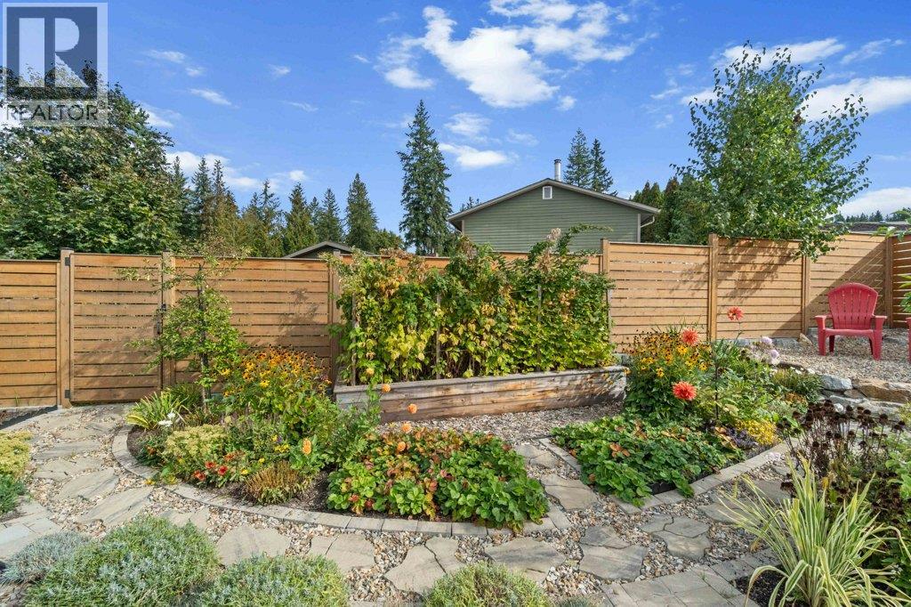  70 24 Street Northeast, Salmon Arm