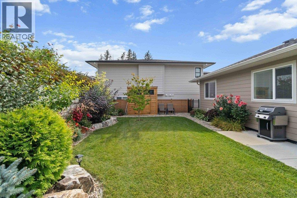  70 24 Street Northeast, Salmon Arm