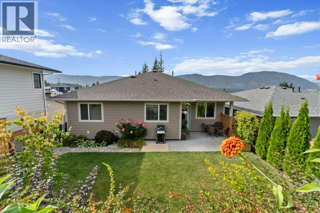  70 24 Street Northeast, Salmon Arm