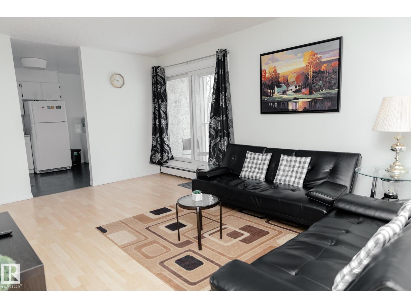 #42 11245 31 AV NW, Edmonton