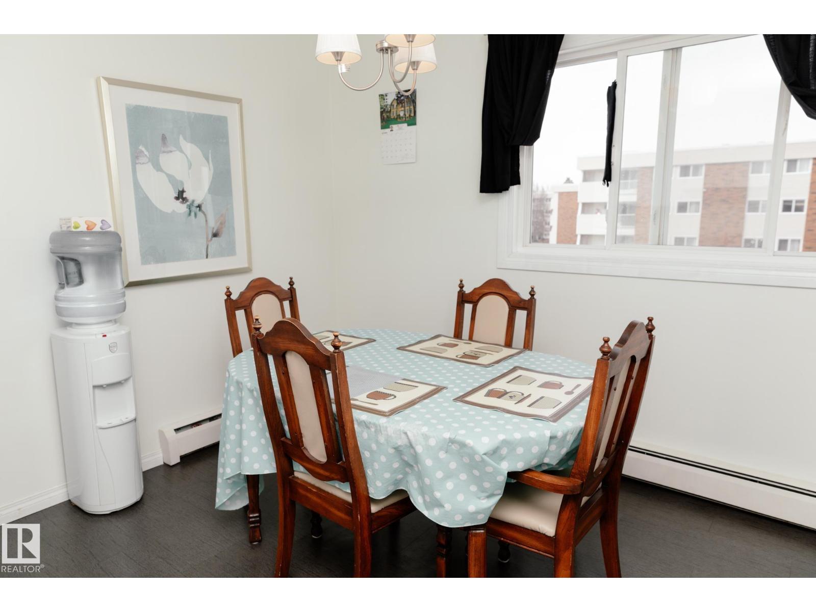 #42 11245 31 AV NW, Edmonton