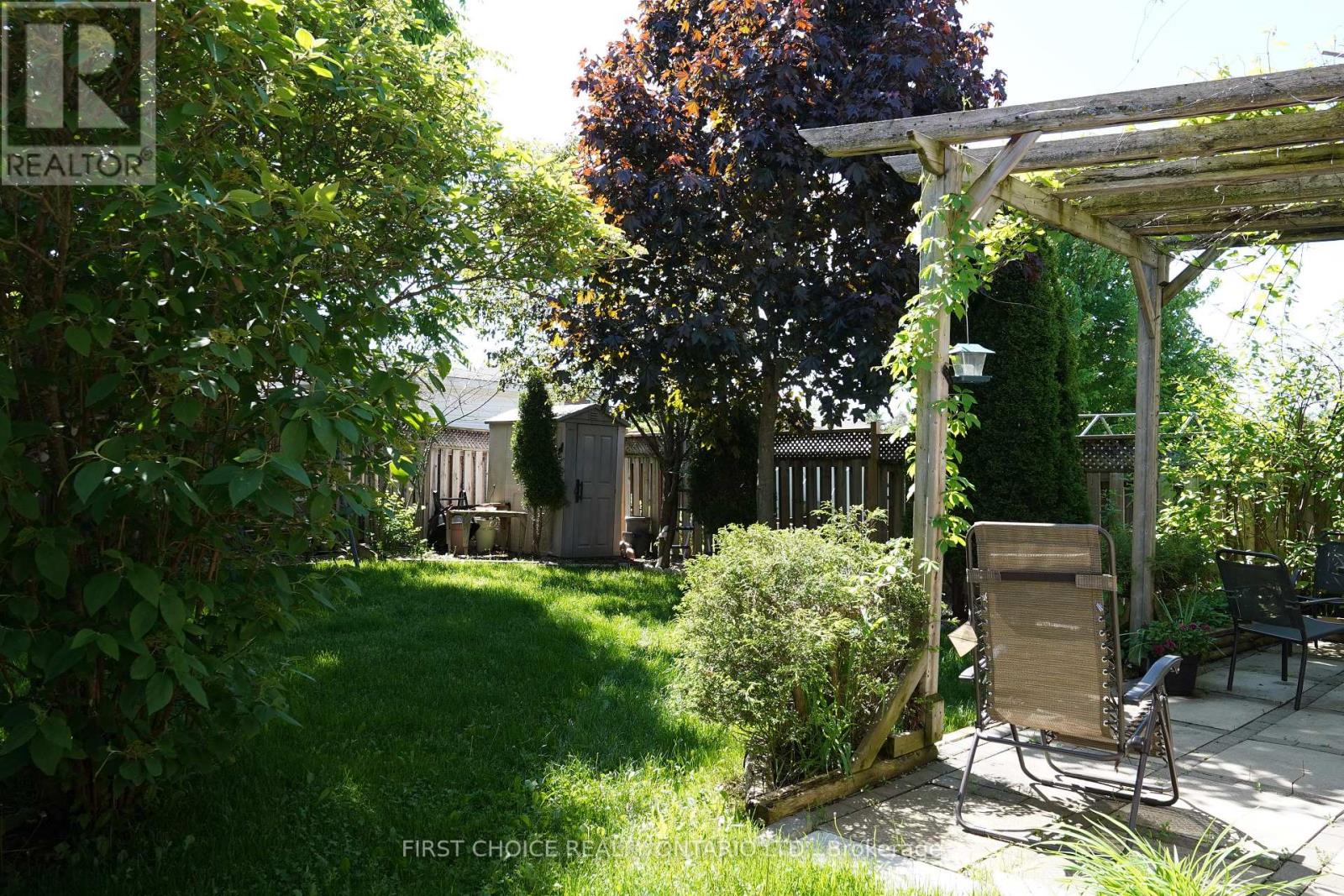 43 BUCHANAN DRIVE - 37