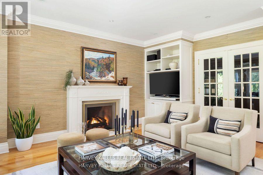 52 BERKINDALE DRIVE - 11