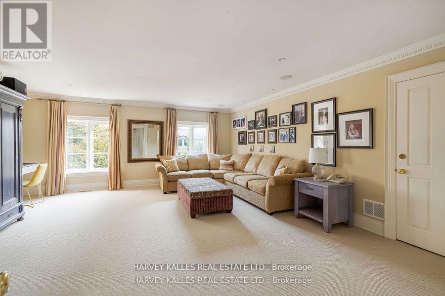 52 BERKINDALE DRIVE - 14