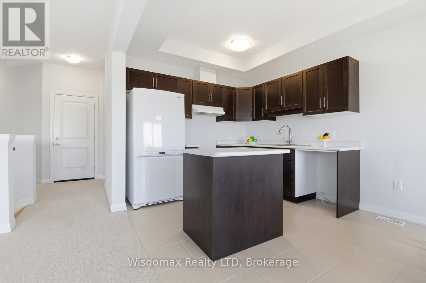 29 BUR OAK DRIVE - 17