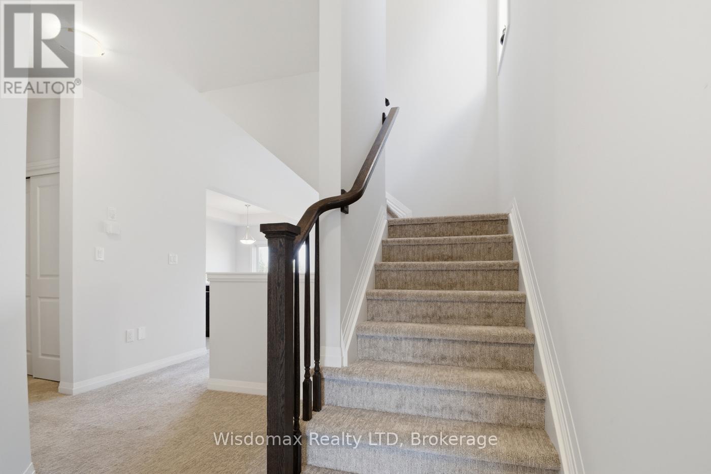 29 BUR OAK DRIVE - 22