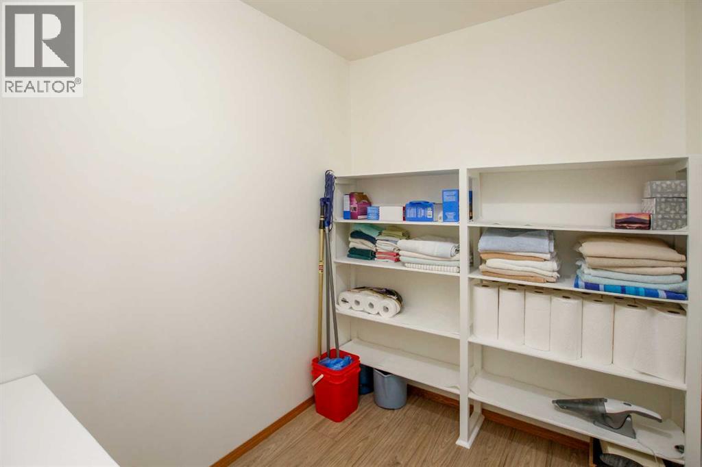 37466 Range Road 263, Rural Red Deer County