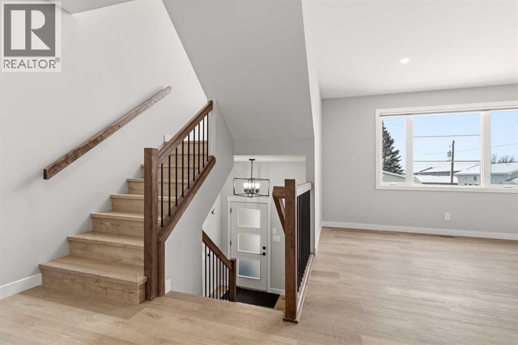 4309 48 Avenue, Sylvan Lake