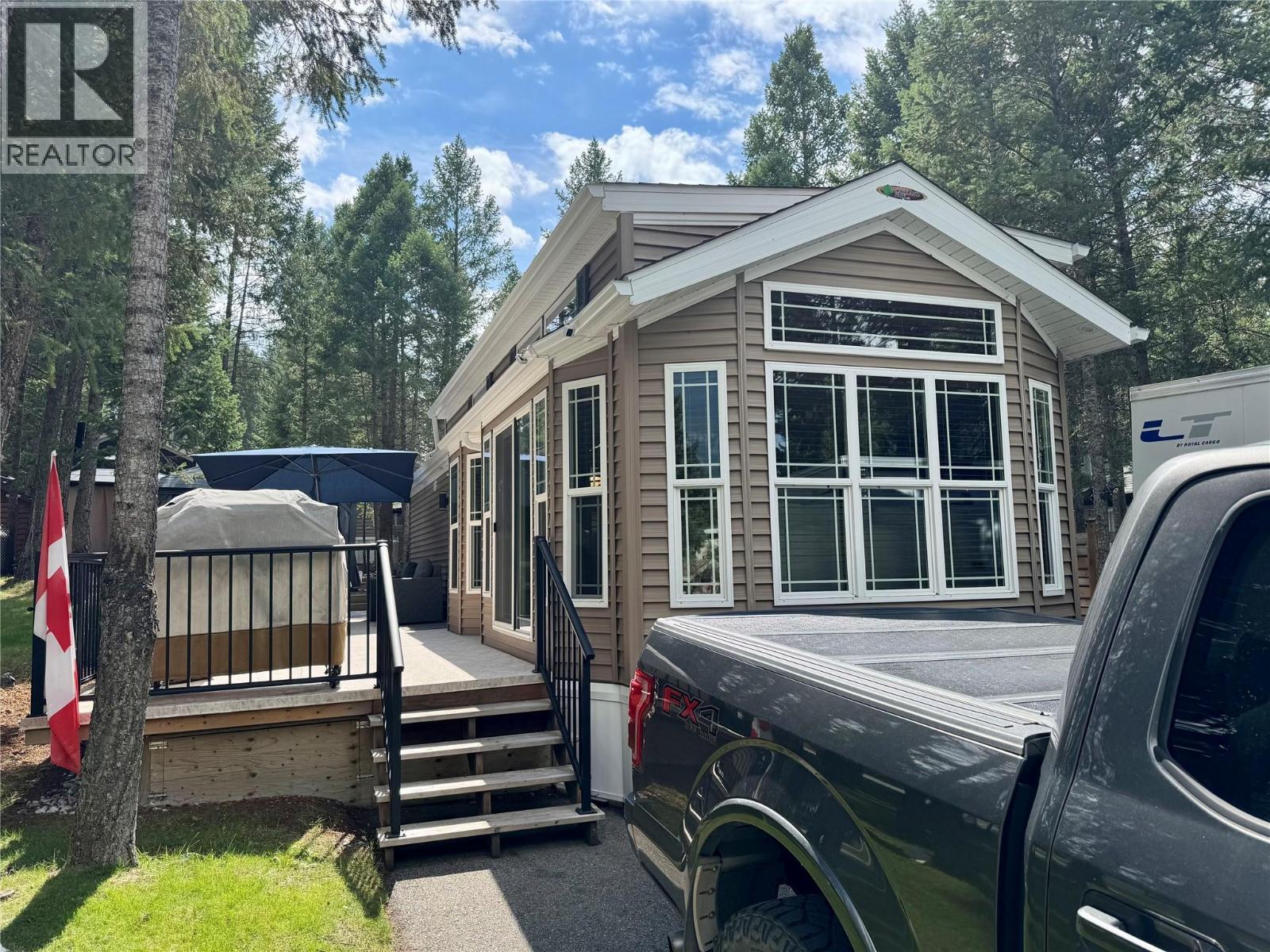 4895 Lynx Crescent - 26
