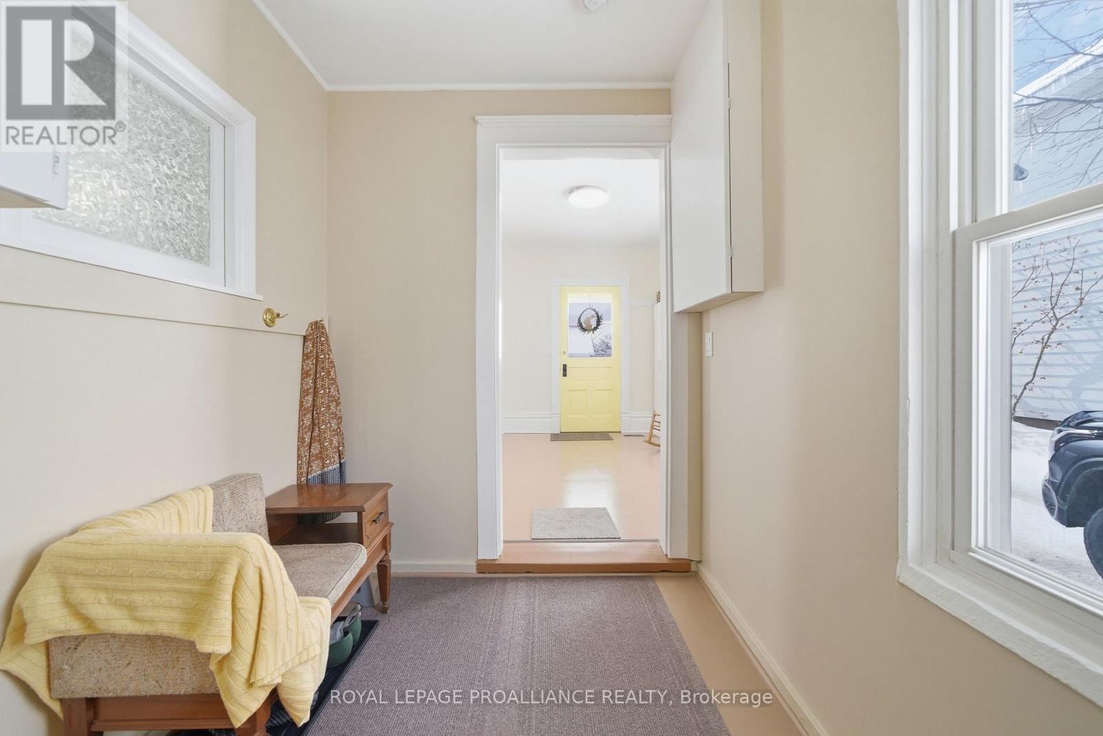 284 NOXON AVENUE - 12