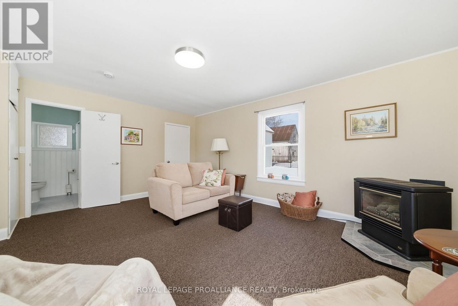 284 NOXON AVENUE - 13