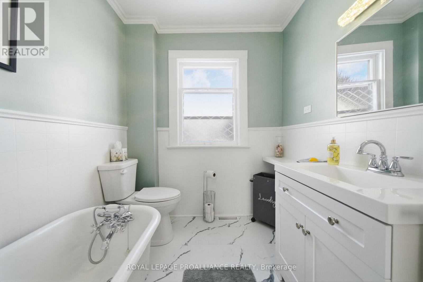 284 NOXON AVENUE - 19