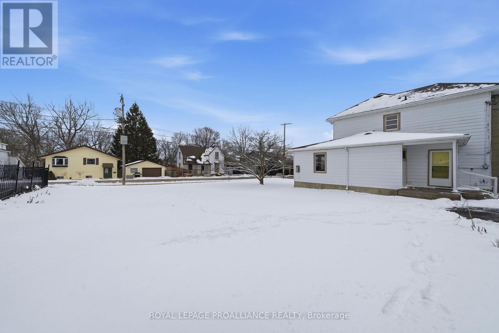 284 NOXON AVENUE - 26