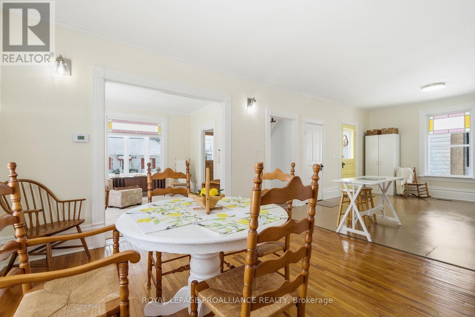 284 NOXON AVENUE - 9