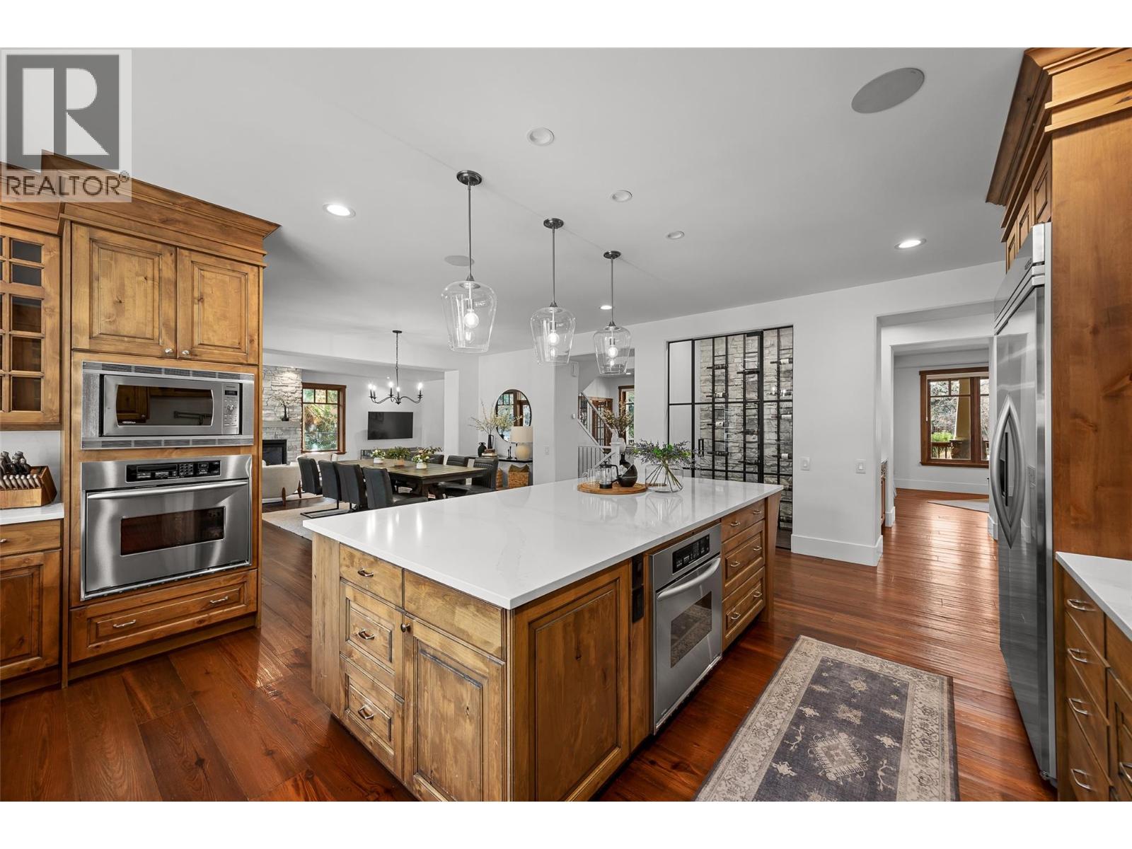 1786 Mid Ridge Court, Kelowna