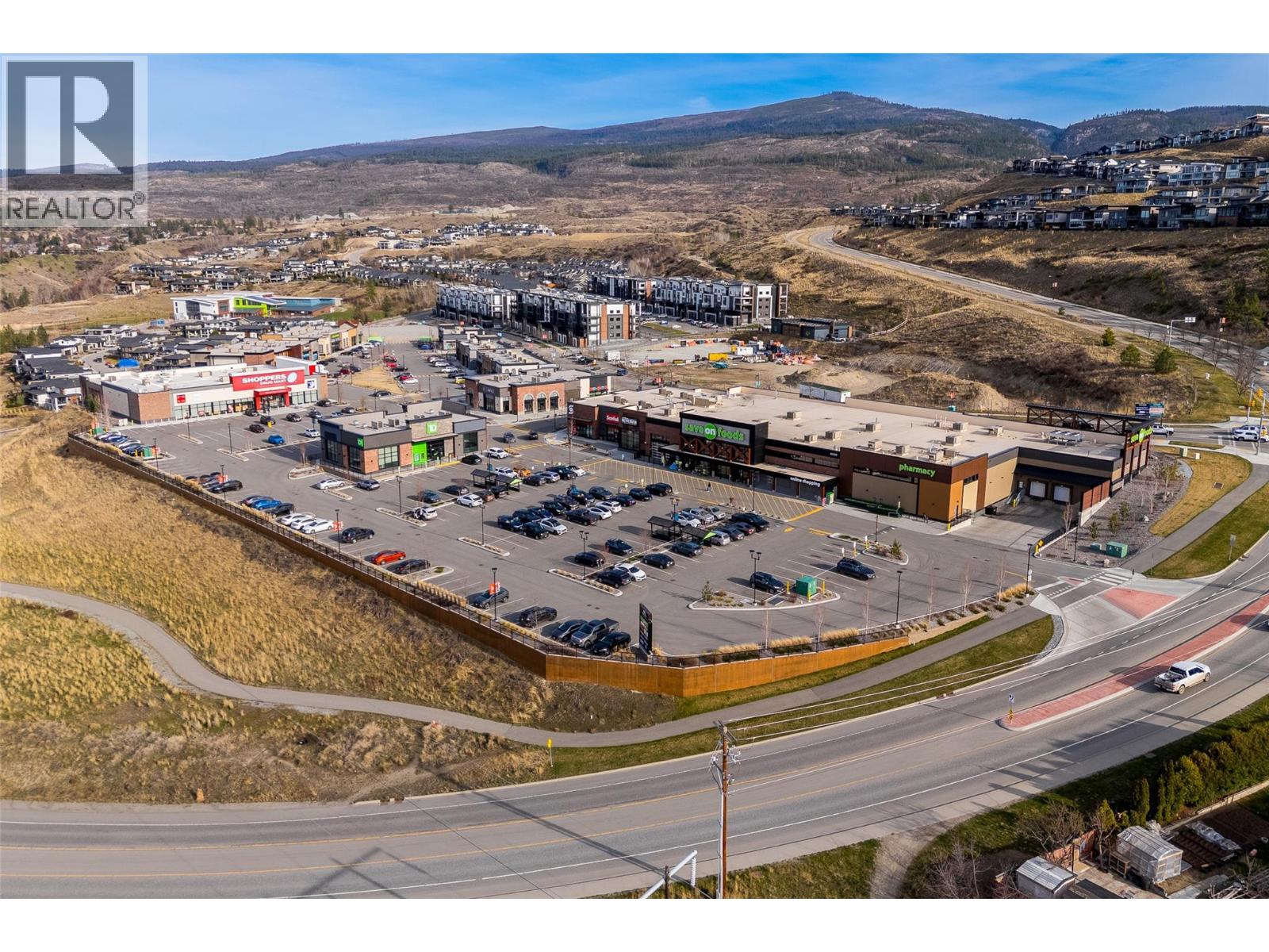 1786 Mid Ridge Court, Kelowna