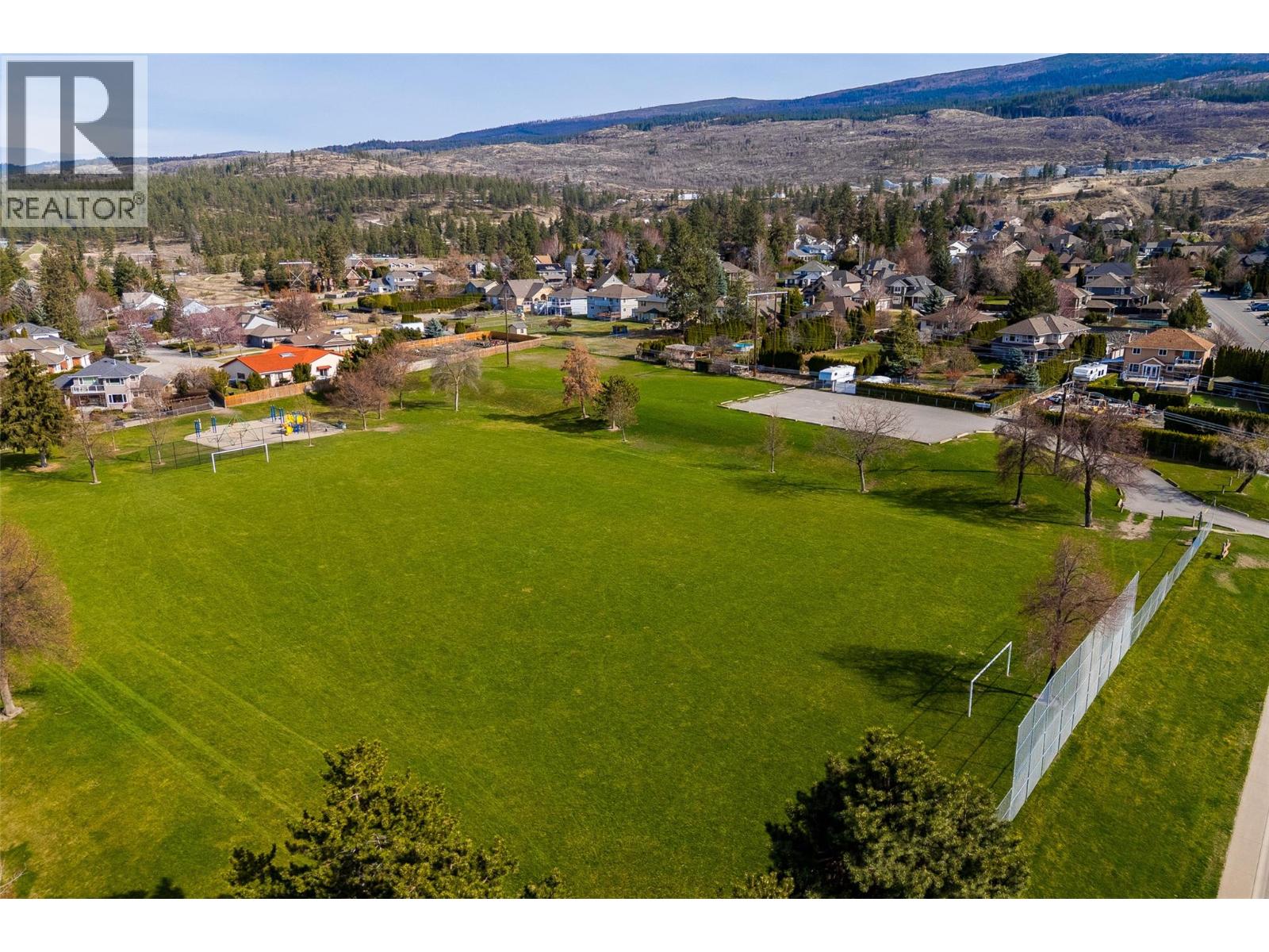 1786 Mid Ridge Court, Kelowna