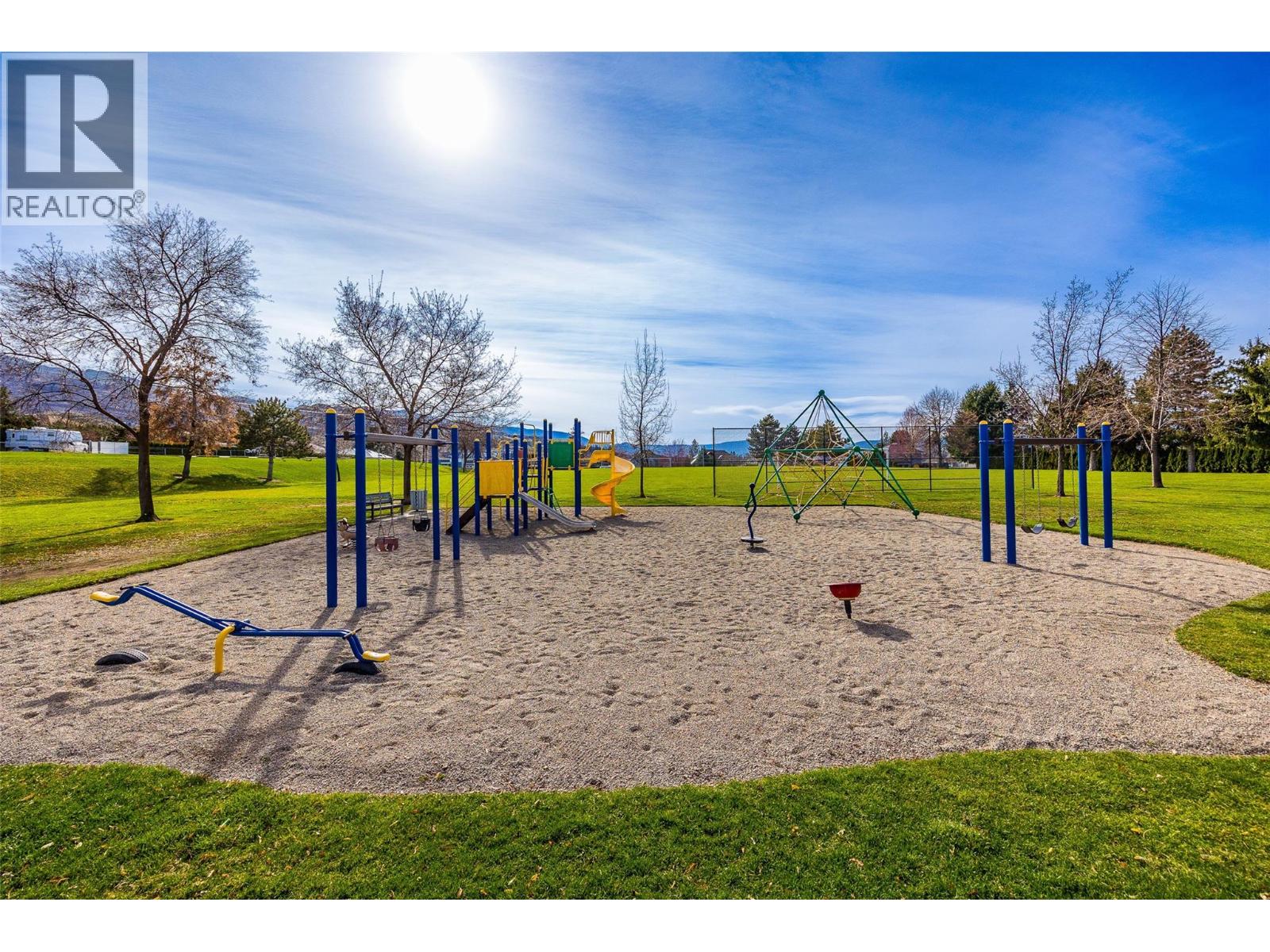 1786 Mid Ridge Court, Kelowna