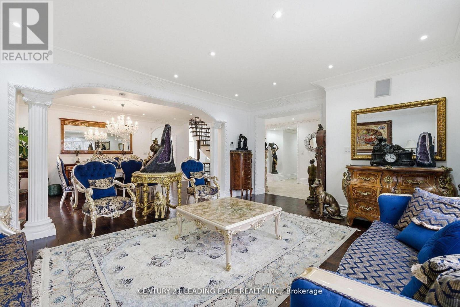 10 BUNTING COURT - 15