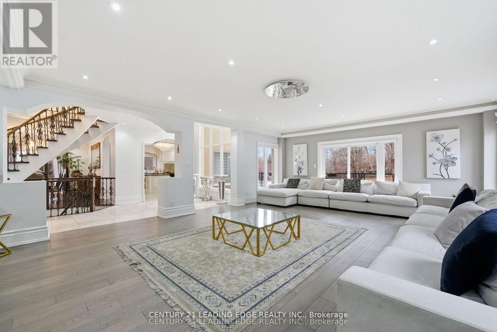 10 BUNTING COURT - 23