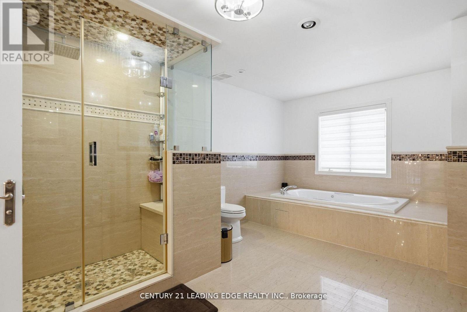 10 BUNTING COURT - 32