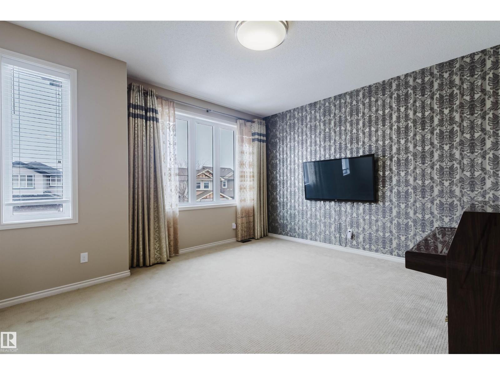 1007 173 ST SW, Edmonton